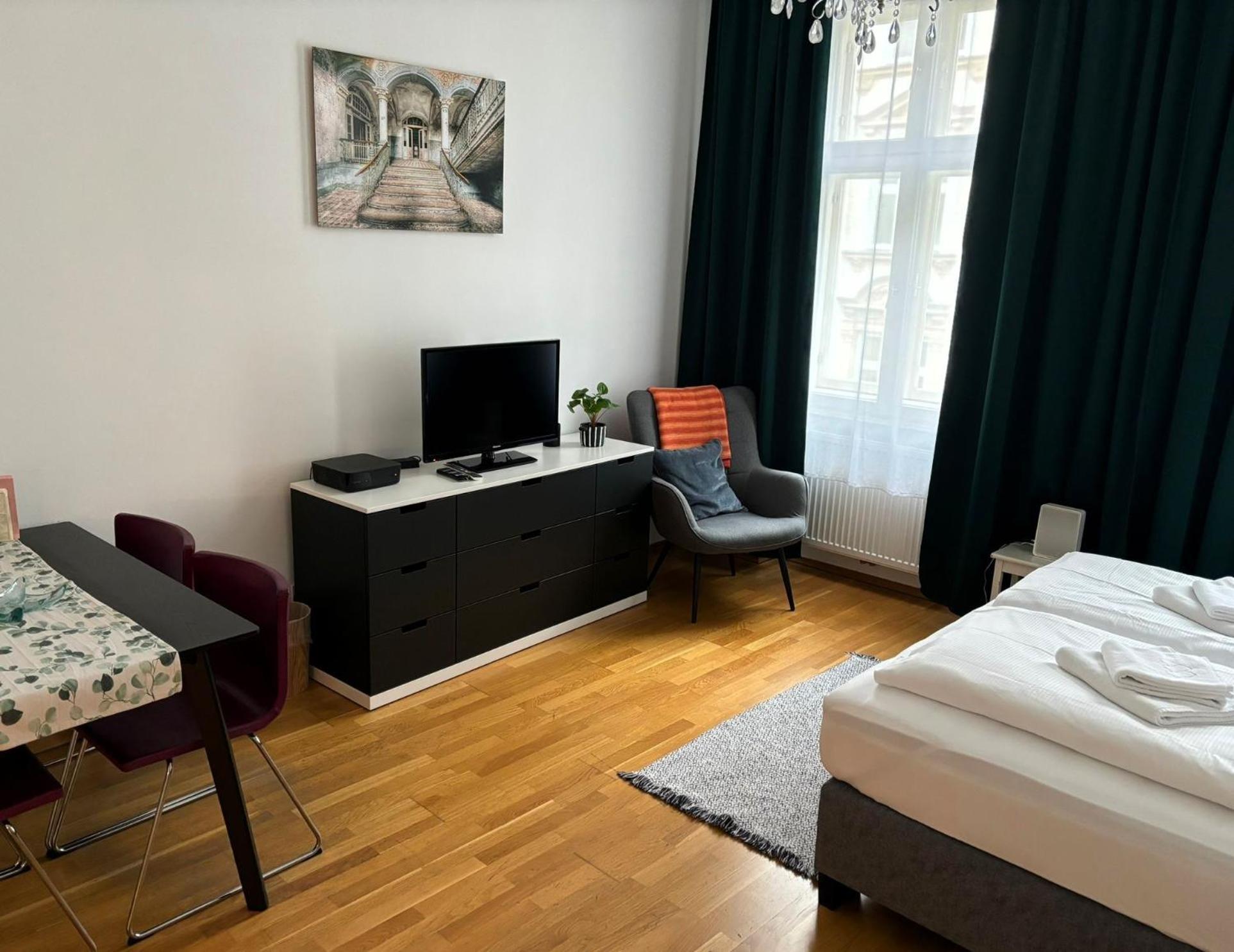 Casa Nostra - Ruhig & Zentral Wohnen Am Augarten Vienna Esterno foto