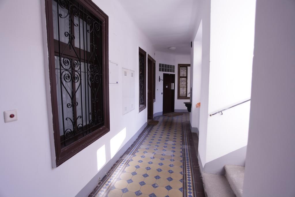 Casa Nostra - Ruhig & Zentral Wohnen Am Augarten Vienna Esterno foto